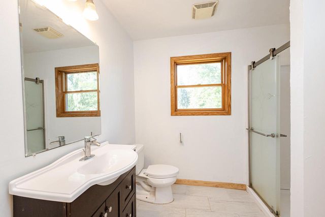 W119 Park DRIVE, Oconomowoc, WI 53066