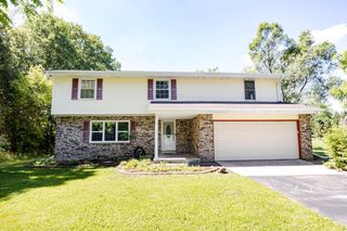 W119 Park DRIVE, Oconomowoc, WI 53066