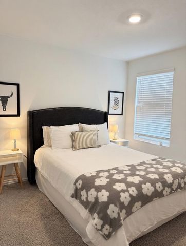 13513 Menard WAY, Elgin, TX 78621