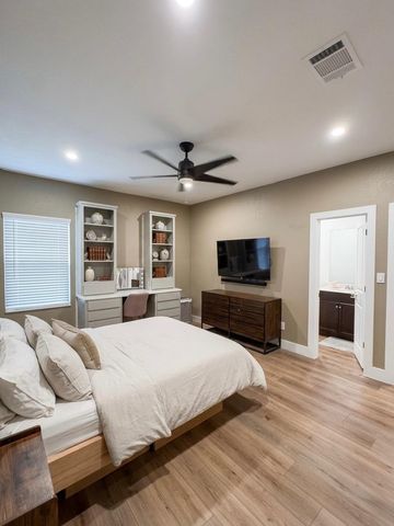 13513 Menard WAY, Elgin, TX 78621