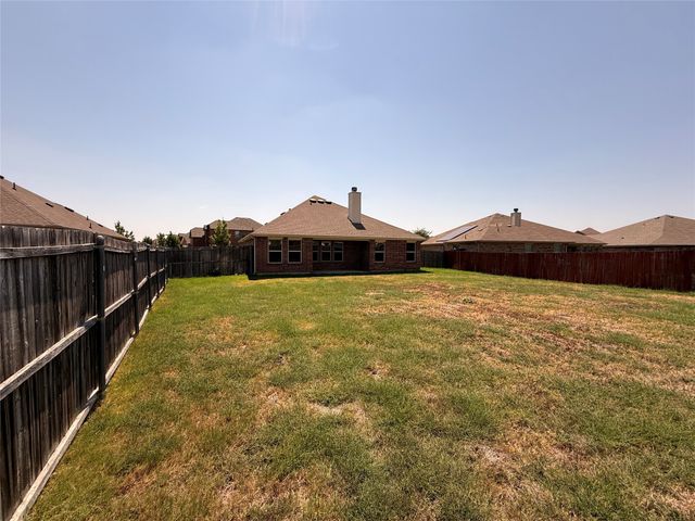 112 Acadia Lane, Forney, TX 75126