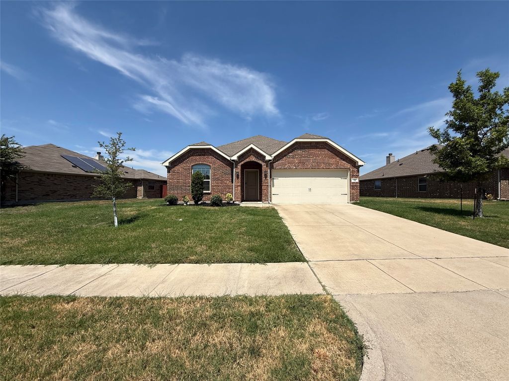 112 Acadia Lane, Forney, TX 75126
