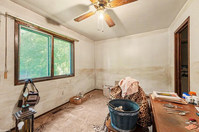 11386 Rhode Drive, Shelby Twp, MI 48317