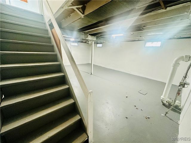 3750 Deveaux Street, Niagara Falls, NY 14305