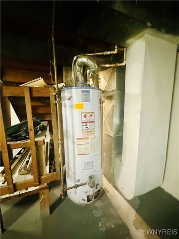 3750 Deveaux Street, Niagara Falls, NY 14305