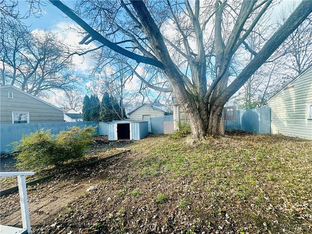 3750 Deveaux Street, Niagara Falls, NY 14305