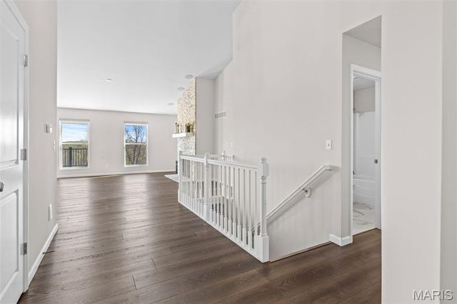 256 Savannah Ridge Court, Fenton, MO 63026