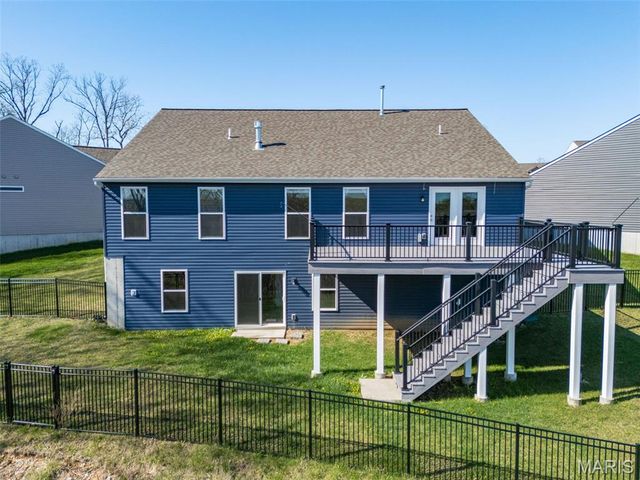 256 Savannah Ridge Court, Fenton, MO 63026