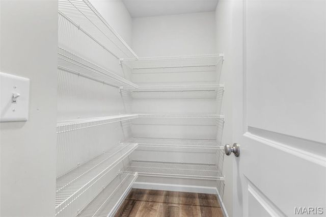 256 Savannah Ridge Court, Fenton, MO 63026