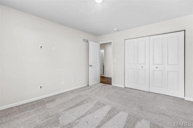 256 Savannah Ridge Court, Fenton, MO 63026