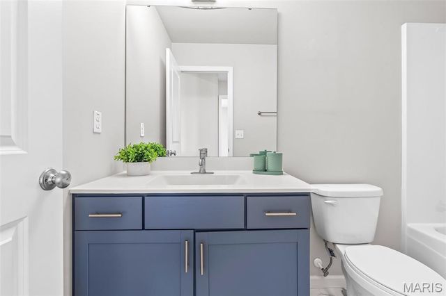 256 Savannah Ridge Court, Fenton, MO 63026