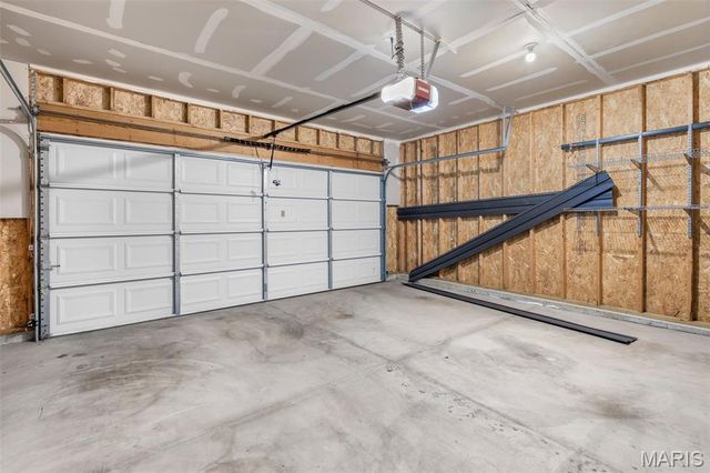 256 Savannah Ridge Court, Fenton, MO 63026