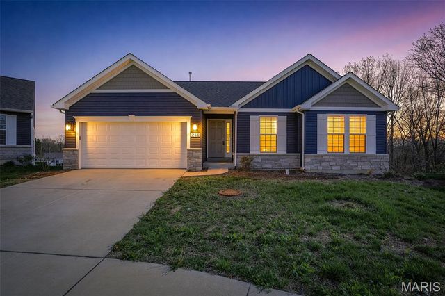 256 Savannah Ridge Court, Fenton, MO 63026