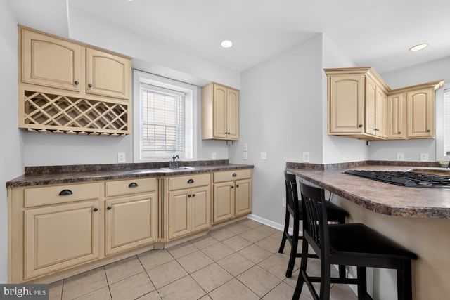 9 E ELBON RD, Brookhaven, PA 19015