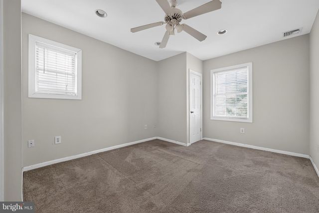 9 E ELBON RD, Brookhaven, PA 19015