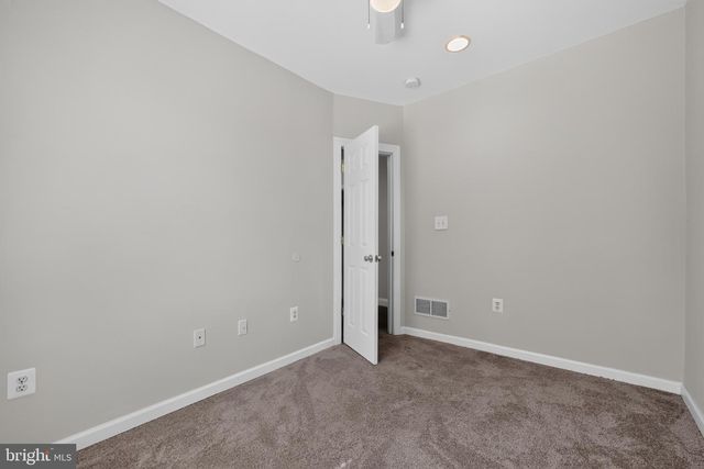 9 E ELBON RD, Brookhaven, PA 19015