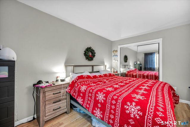 26 Candlewood Lake Road South APT 1, New Milford, CT 06776