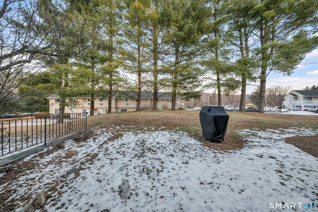 26 Candlewood Lake Road South APT 1, New Milford, CT 06776