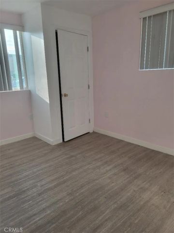 9312 Pace, Los Angeles, CA 90002