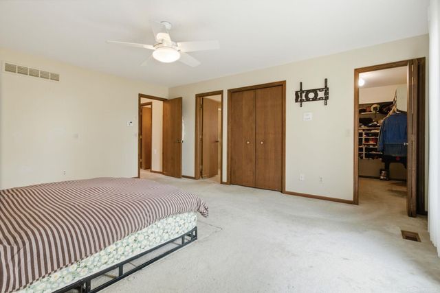 6450 Shagbark Drive, Troy, MI 48098