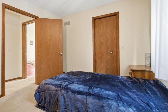 6450 Shagbark Drive, Troy, MI 48098