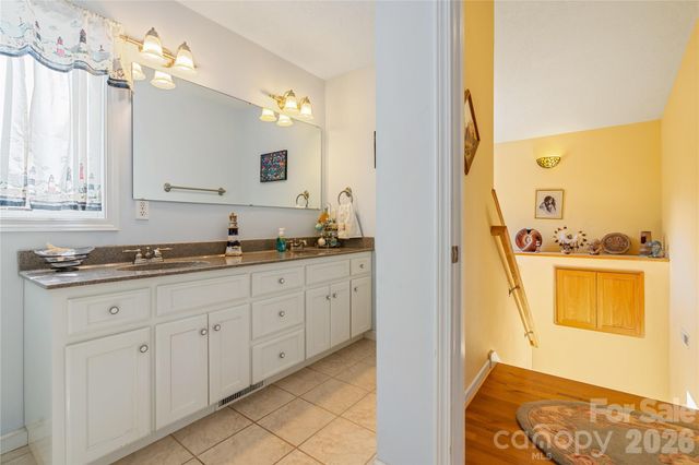 296 Acorn Lane, Rutherfordton, NC 28139