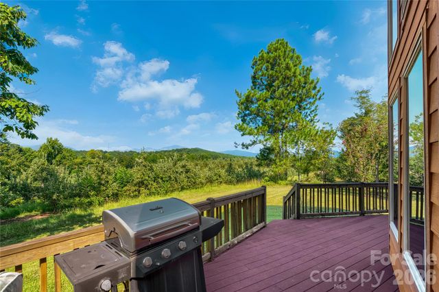296 Acorn Lane, Rutherfordton, NC 28139