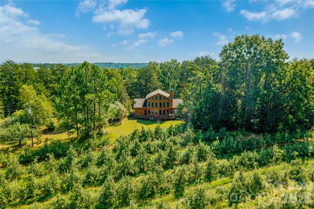 296 Acorn Lane, Rutherfordton, NC 28139