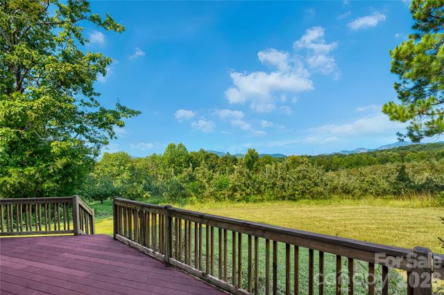 296 Acorn Lane, Rutherfordton, NC 28139