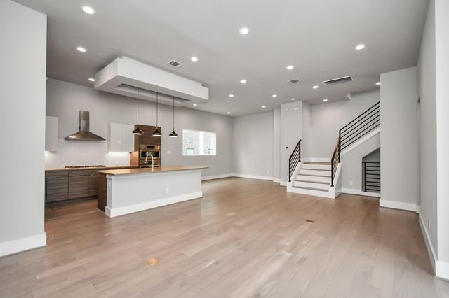 1617 Wheeler Street D, Houston, TX 77004