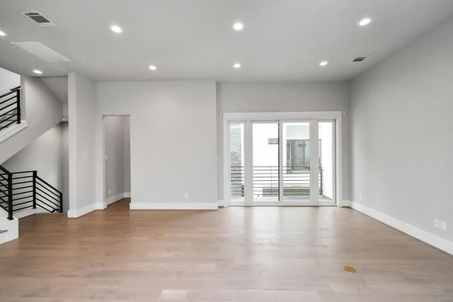 1617 Wheeler Street D, Houston, TX 77004