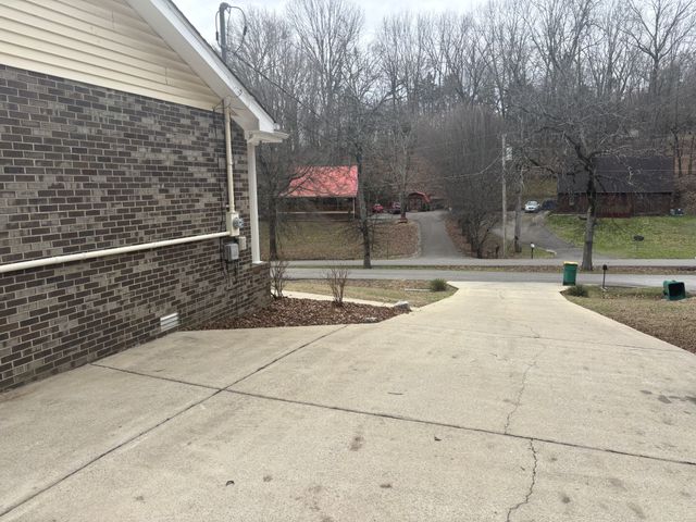 1830 Lowe St, Lewisburg, TN 37091