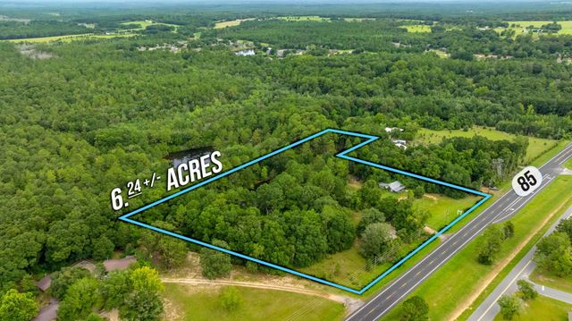 6388 N Hwy 85, Crestview, FL 32536