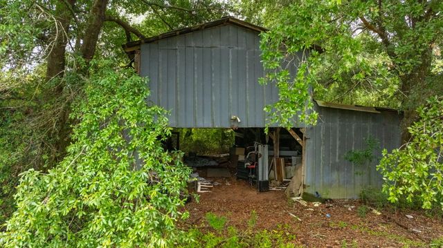 6388 N Hwy 85, Crestview, FL 32536