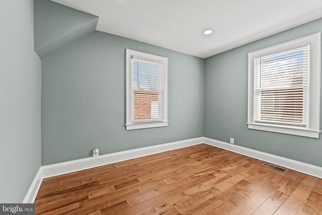 2108 31ST PL SE, Washington, DC 20020