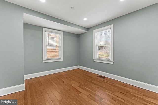 2108 31ST PL SE, Washington, DC 20020