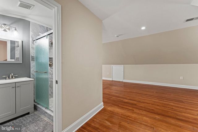 2108 31ST PL SE, Washington, DC 20020