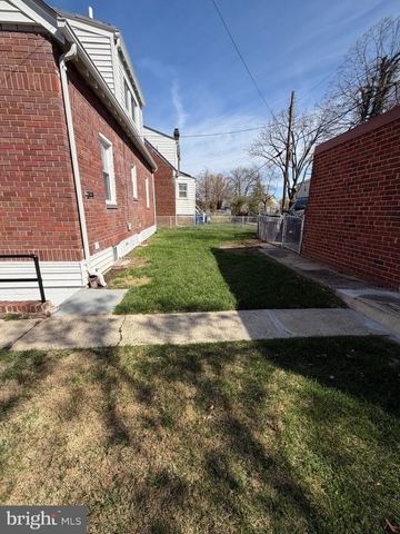 2108 31ST PL SE, Washington, DC 20020