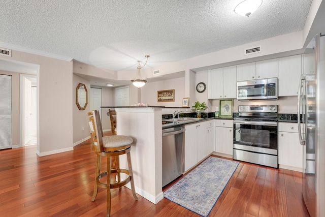 1801 N Flagler Drive 435, West Palm Beach, FL 33407