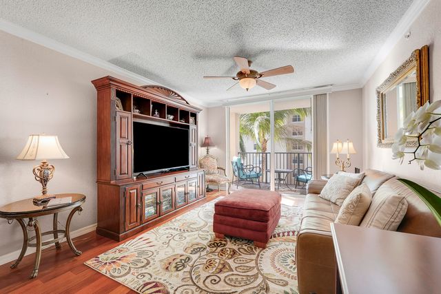 1801 N Flagler Drive 435, West Palm Beach, FL 33407