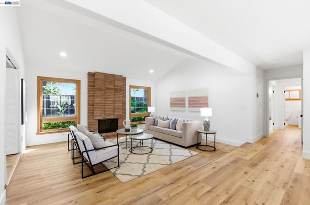 2645 Swanson Way, Mountain View, CA 94040