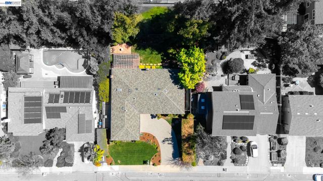 2645 Swanson Way, Mountain View, CA 94040