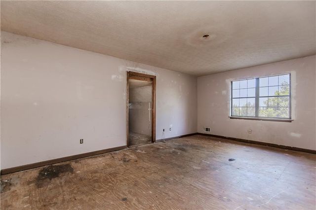 2229 Martin Way, Jonesboro, GA 30236