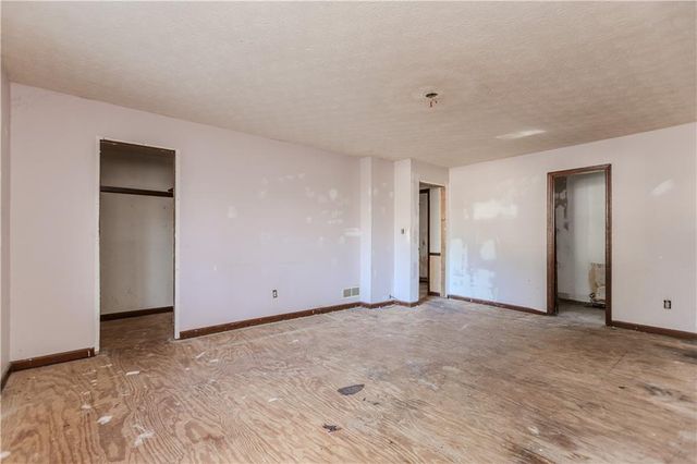 2229 Martin Way, Jonesboro, GA 30236