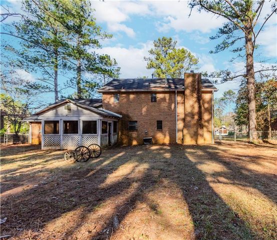 2229 Martin Way, Jonesboro, GA 30236