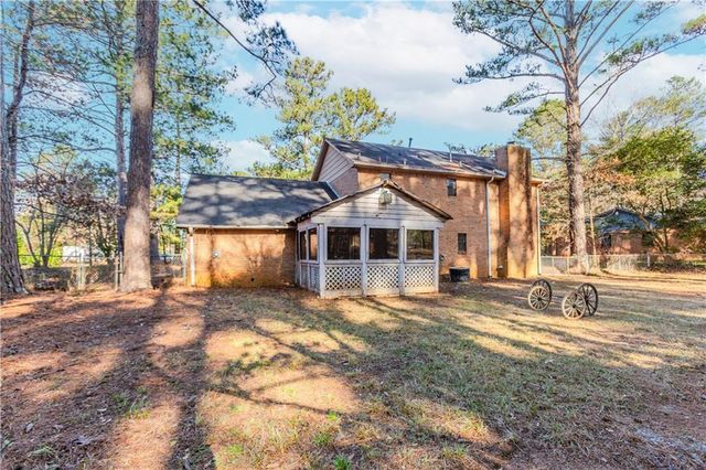 2229 Martin Way, Jonesboro, GA 30236