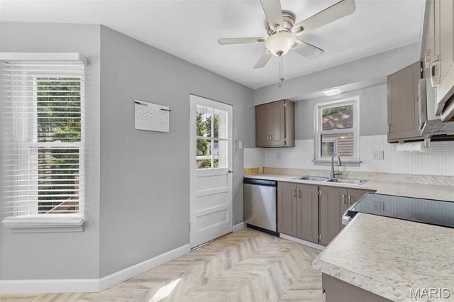 3510 Marshall Avenue, St Louis, MO 63114