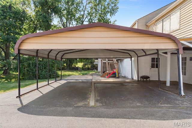 3510 Marshall Avenue, St Louis, MO 63114