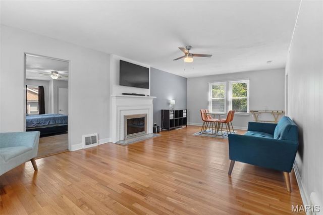 3510 Marshall Avenue, St Louis, MO 63114
