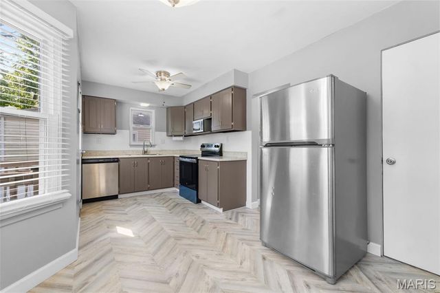 3510 Marshall Avenue, St Louis, MO 63114